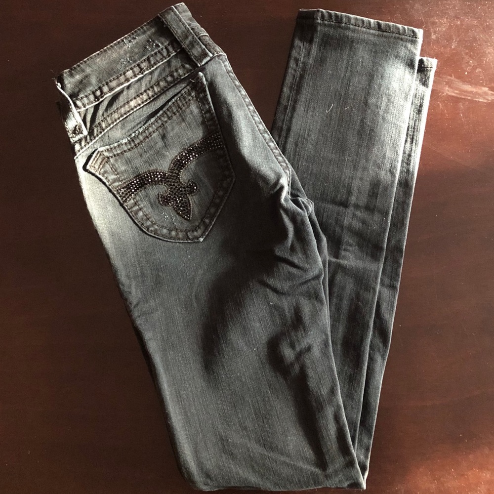 Buckle jeans